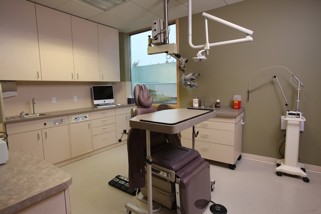 Tacoma Office, Oral Surgery & Periodontics