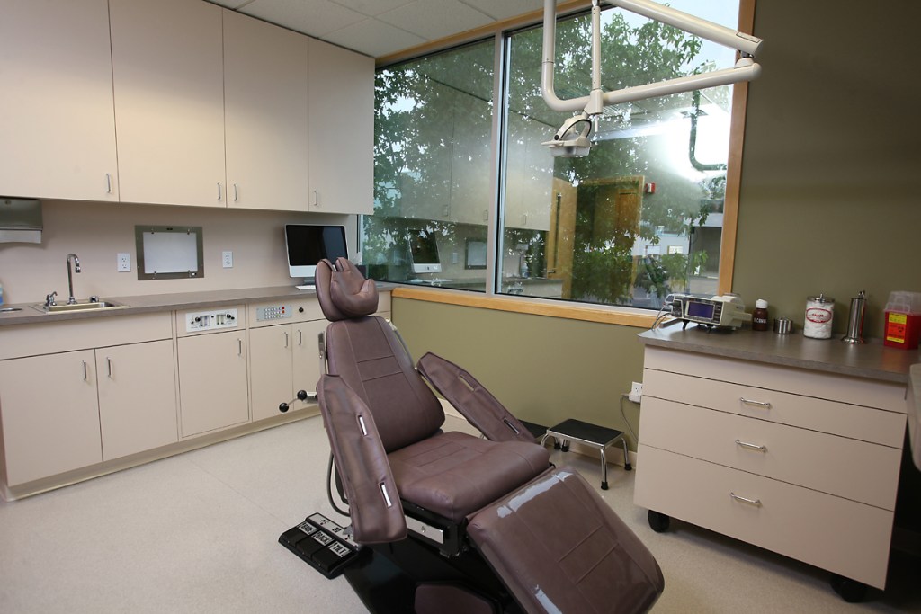 Tacoma Office, Oral Surgery & Periodontics
